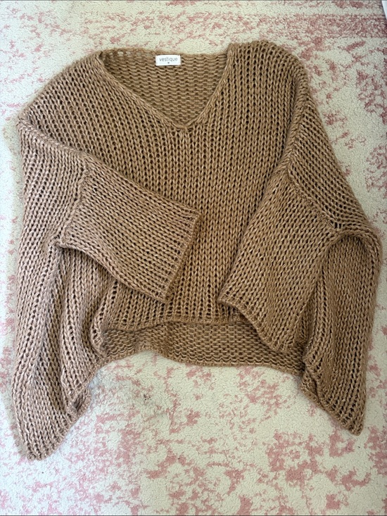 vestique Sweaters - vestique Chunky V-Neck Oversized Sweater - Taupe Brown
